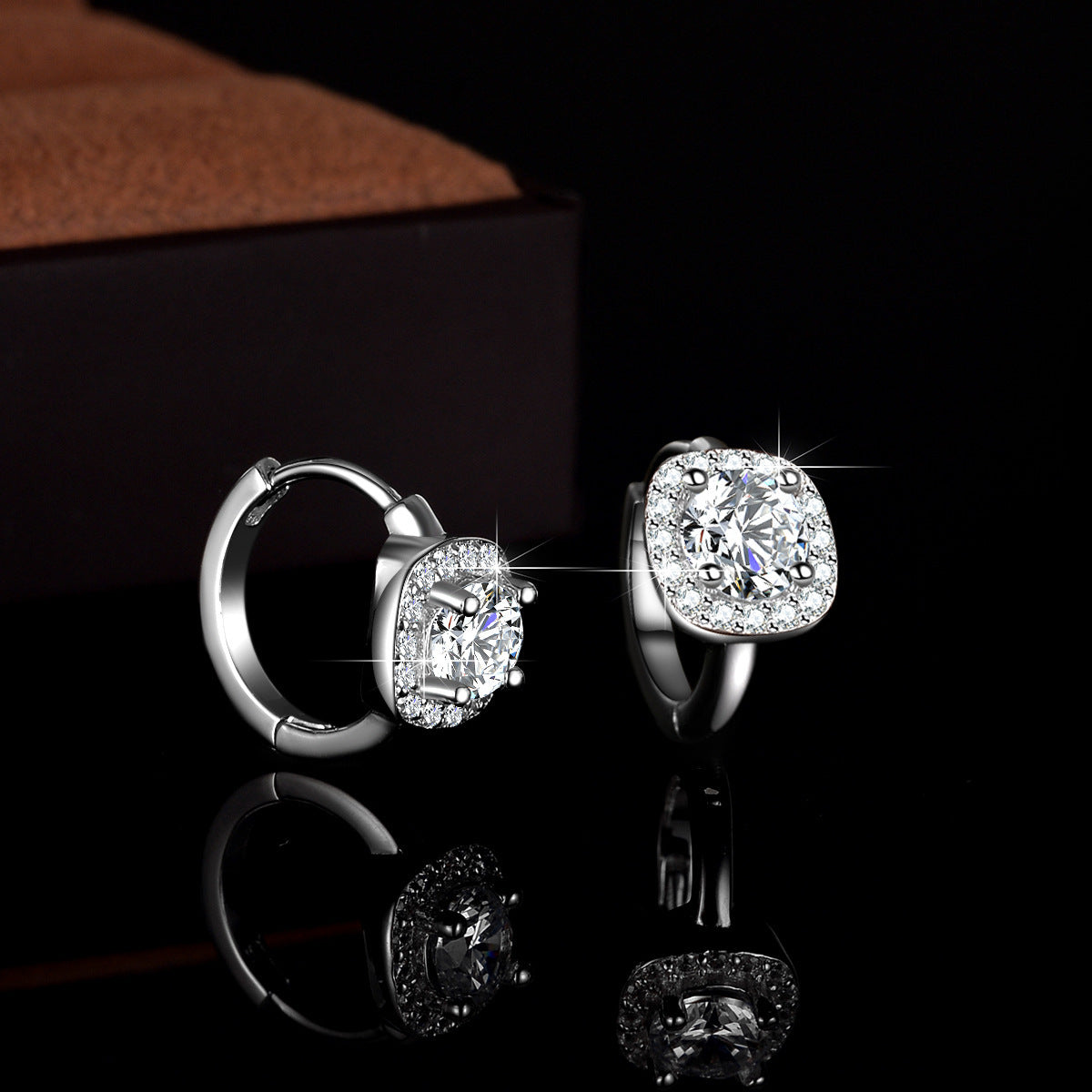 Fashion Silver Women's Moissanite Earrings